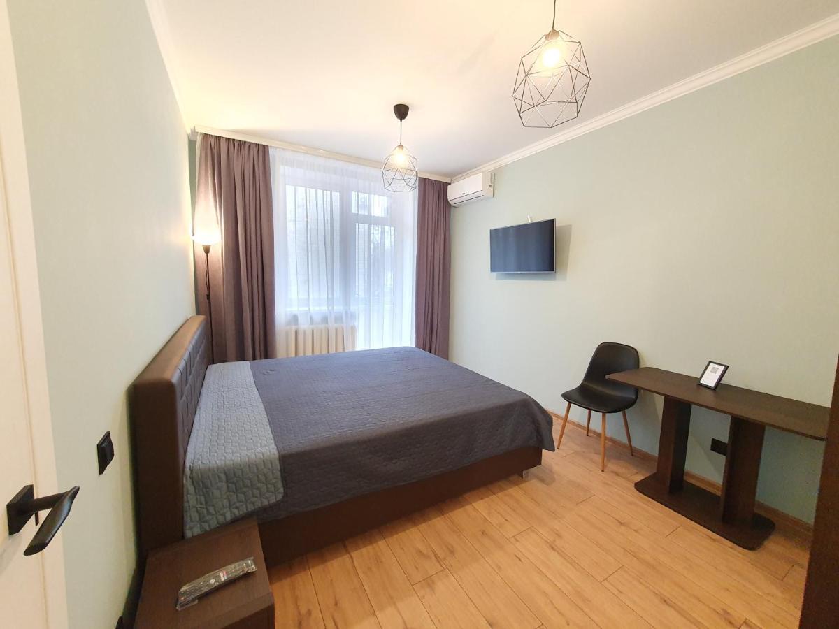 All New And Cozy Apartment In The Silence Center تشيسيناو المظهر الخارجي الصورة