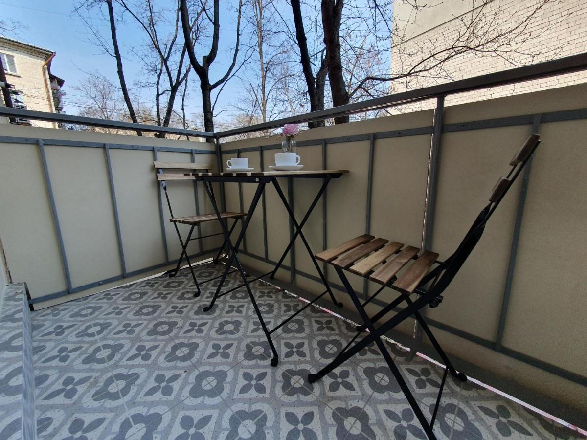 All New And Cozy Apartment In The Silence Center تشيسيناو المظهر الخارجي الصورة